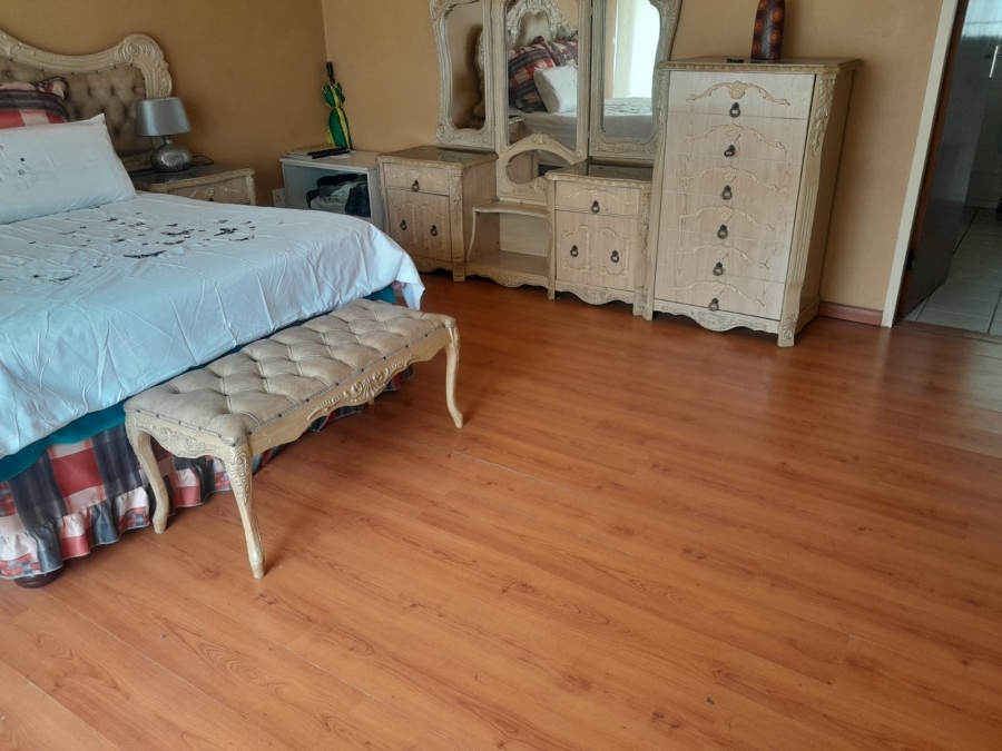 3 Bedroom Property for Sale in Rustenburg Central North West